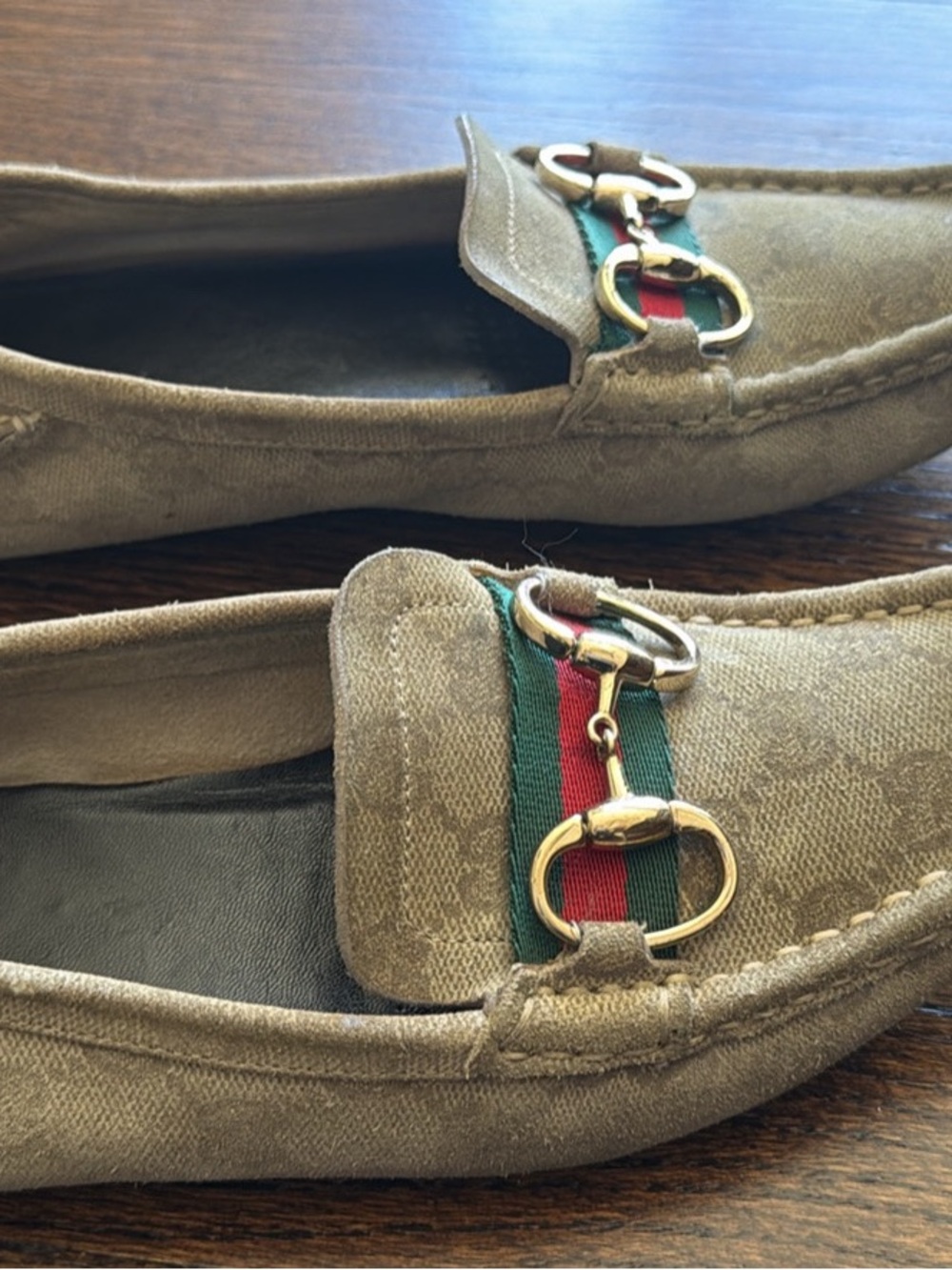 Gucci Beige Suede Horsebit Loafers with Red & Green Web ~ Size 6.5 - Picture 12 of 12